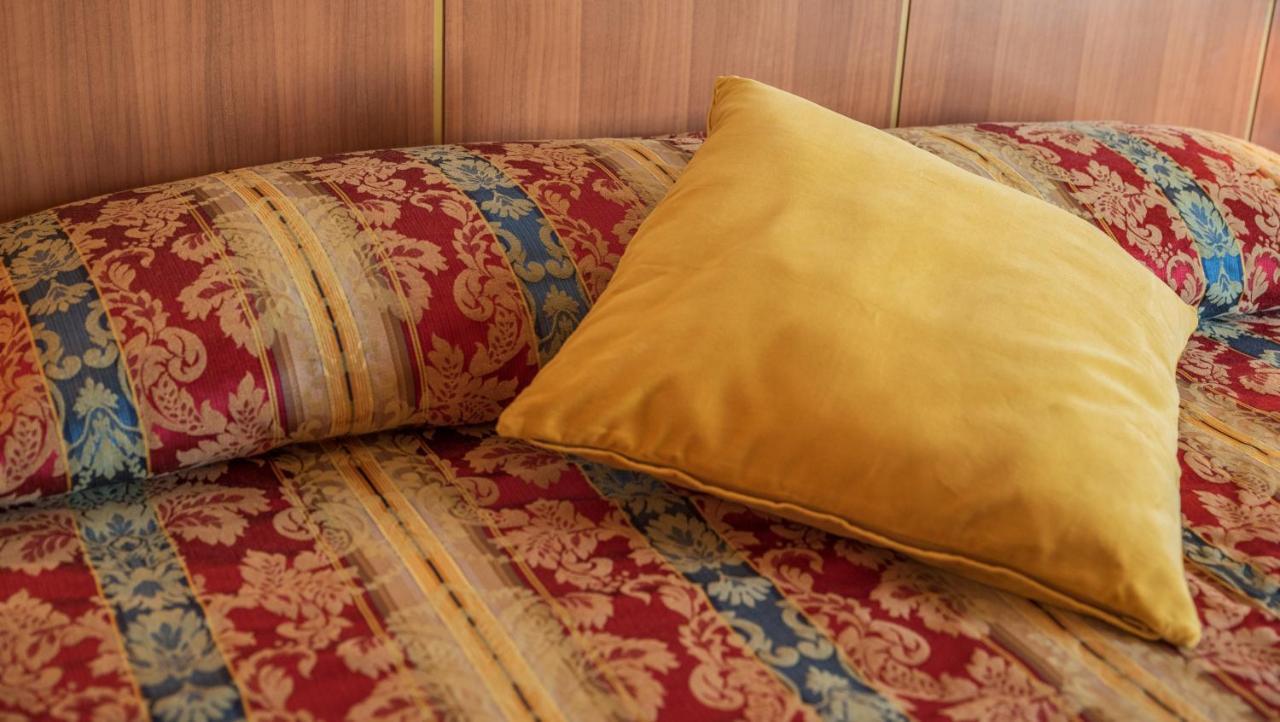 Hotel Majestic Белариа-Игеа Марина Екстериор снимка